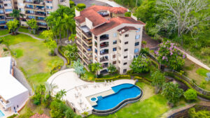 Luxury Condo in Nativa Resort