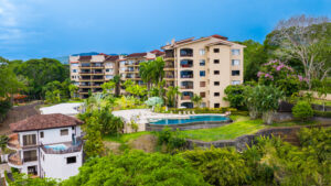 Luxury Condo in Nativa Resort
