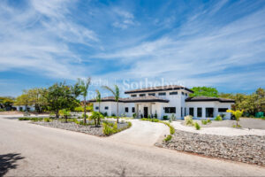 Casa Reserva in Beach & Golf Gated Community