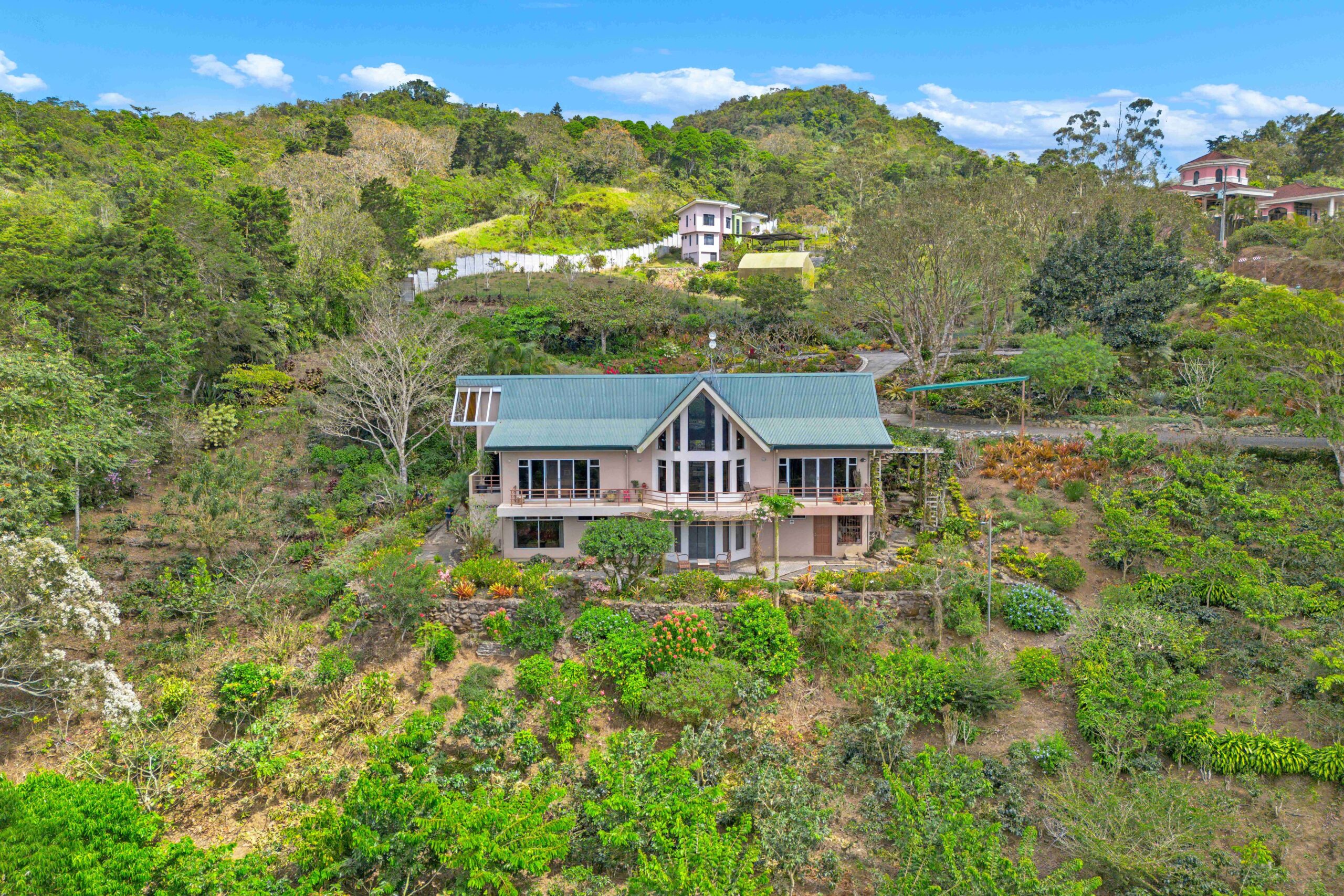Green and Vital: The Benefits of Living Near Nature