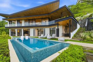 Ridge House at Senderos