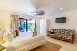 5 Star Bed & Breakfast in the Heart of Guiones