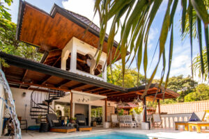 5 Star Bed & Breakfast in the Heart of Guiones