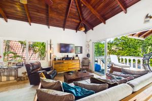 5 Star Bed & Breakfast in the Heart of Guiones