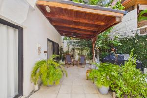 5 Star Bed & Breakfast in the Heart of Guiones