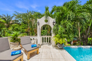 5 Star Bed & Breakfast in the Heart of Guiones