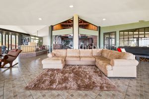 The Santa Barbara Retreat