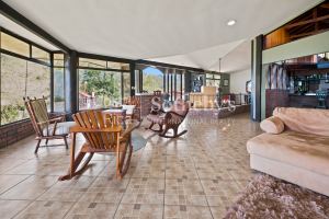 The Santa Barbara Retreat
