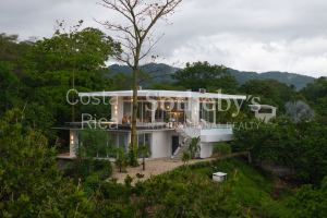 Casa Divina