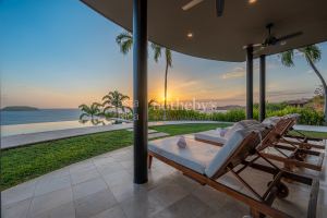 Wavefront Estate