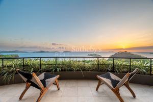 Wavefront Estate