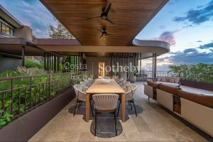 Relaxed Luxury Residence in Guanacaste