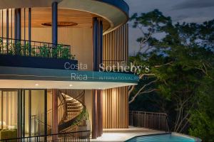 Relaxed Luxury Residence in Guanacaste