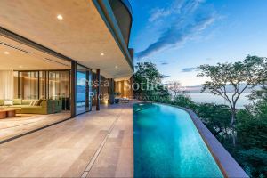 Relaxed Luxury Residence in Guanacaste