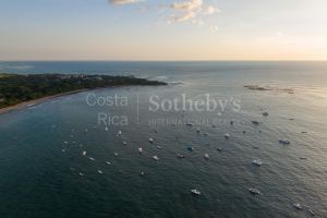 Tamarindo Beachfront Lot