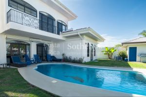Bajamar Blue Beach House