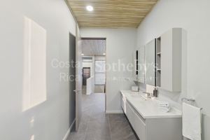 Hospitality Ocean view Property
