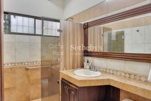 Orotina Estate Home