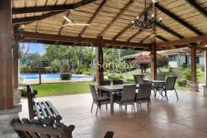 Orotina Estate Home