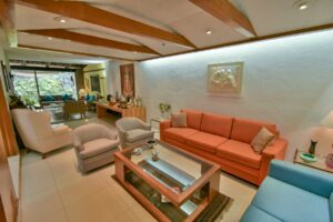 Casa Tulipán for sale, Ciudad de los niños, Chapalita
