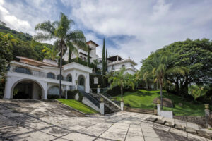 Price Improvement, Residencia Bosque Mediterráneo en Cañadas