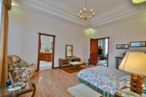Casa Alameda en venta, Royal Country, zona Andares, Zapopan