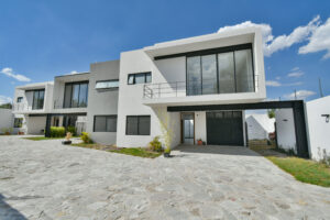 Casa 3 dentro de Coto de 3 casas, Campestre los Pinos, Zapopan
