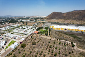 Terreno con alto potencial de desarrollo antes de las Plazas Outlet. San Agustín