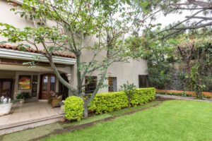 Residencia Santa Isabel, Colinas de San Javier, Zapopan