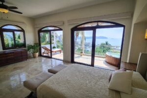 Villa León, Manzanillo, Colima