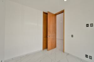 Residencia Contemporánea Coto Baluarte Casa Fuerte en Venta