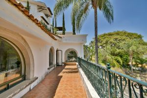 Price Improvement, Residencia Bosque Mediterráneo en Cañadas