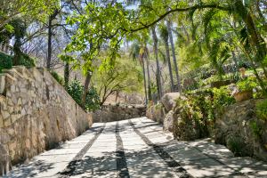 Price Improvement, Residencia Bosque Mediterráneo en Cañadas