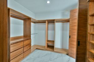 Residencia Contemporánea Coto Bastión Casa Fuerte en Venta