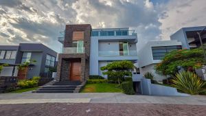 Residencia Rinconada Santa Anita en venta