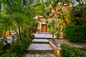 Residencia Frente al Mar en Venta |Villas Las Fuentes, Club Santiago, Manzanillo