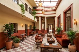 Property to Remodel in the Historic Center