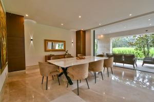 Residencia de Autor en El Cielo Country Club en venta