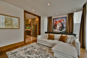 Residencia de Autor en El Cielo Country Club en venta