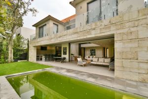Residencia de Autor en El Cielo Country Club en venta