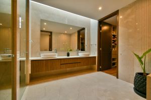 Residencia de Autor en El Cielo Country Club en venta
