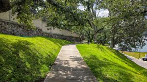 Terreno en Venta | Bosque Real, Zona Sur