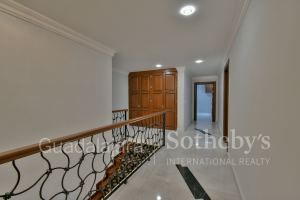 CASA ÁLAMOS | PUERTA DE HIERRO