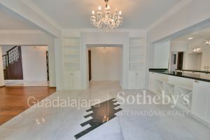 CASA ÁLAMOS | PUERTA DE HIERRO