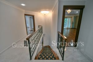 CASA ÁLAMOS | PUERTA DE HIERRO
