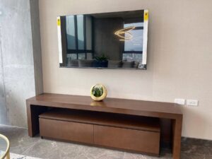 Furnished Executive Apartment with Spectacular Mountain Views