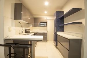 Spacious Terrace Apartment with Mountain Views