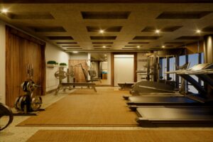 CONDOS WITH LUXURY AMENITIES