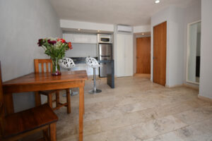 SUNSET SUITES HOTEL