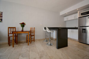 SUNSET SUITES HOTEL